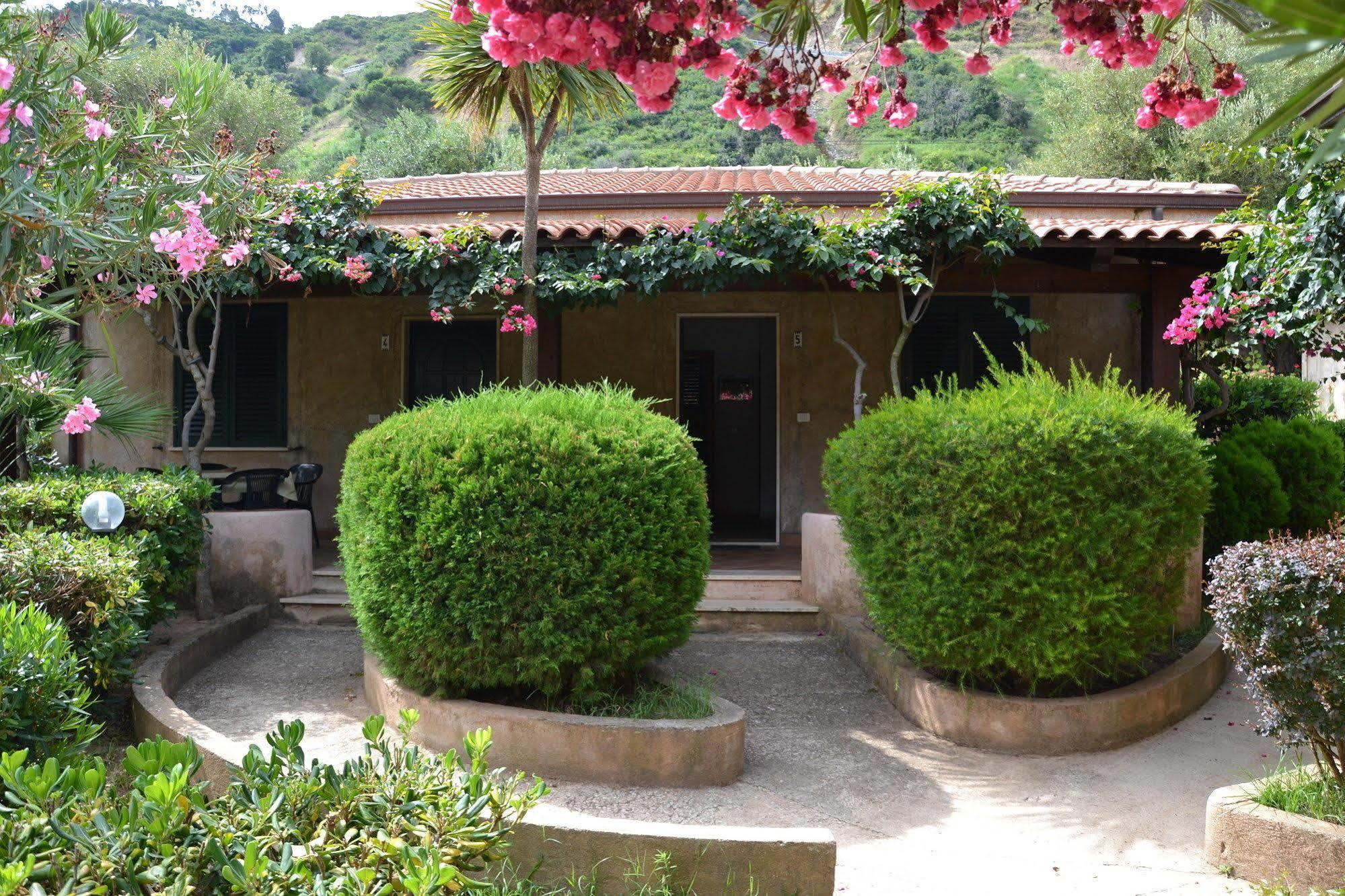 الشقق الفندقية بارغيليافي  Residenza La Vigna المظهر الخارجي الصورة